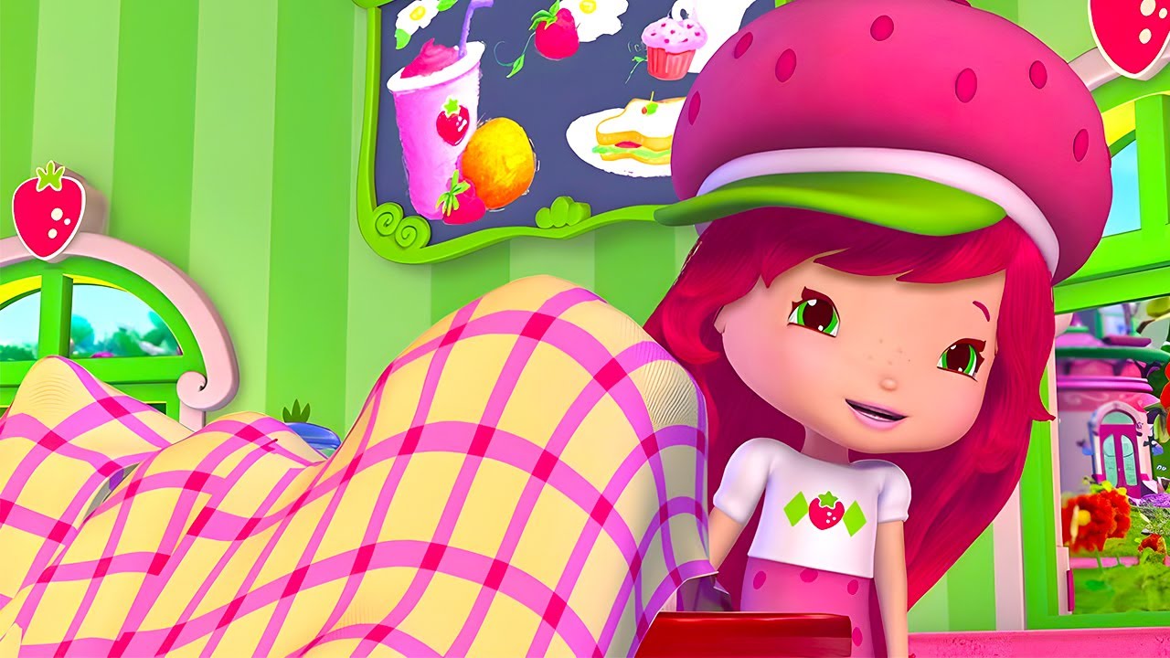 BREAKING A WORLD RECORD! 🚨🍓❤️ | STRAWBERRY SHORTCAKE | WildBrain Kids