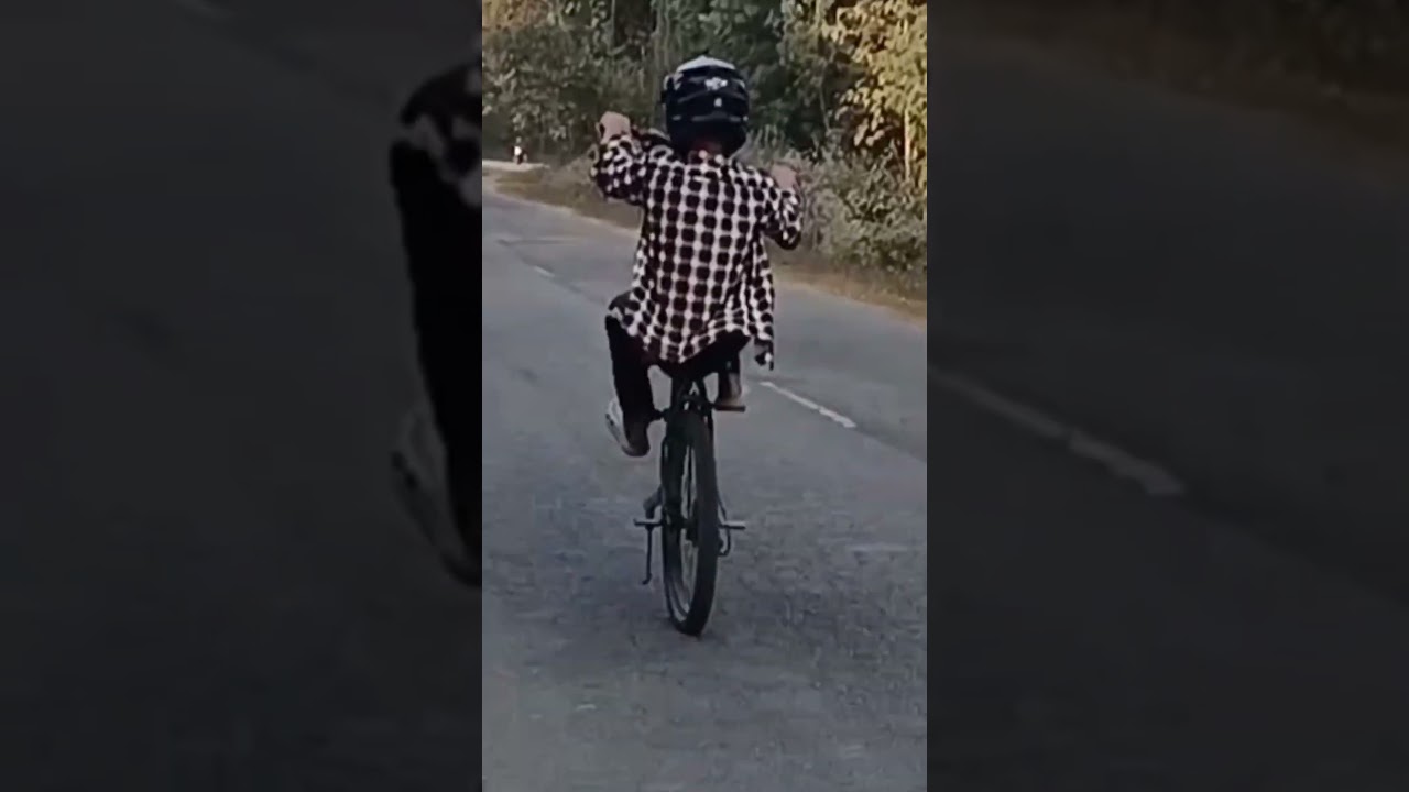 cycle stunt riding video😊