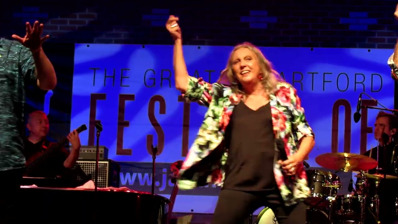 Manhattan Transfer - 2022 Greater Hartford Festival of Jazz - 6617 6618 Finale