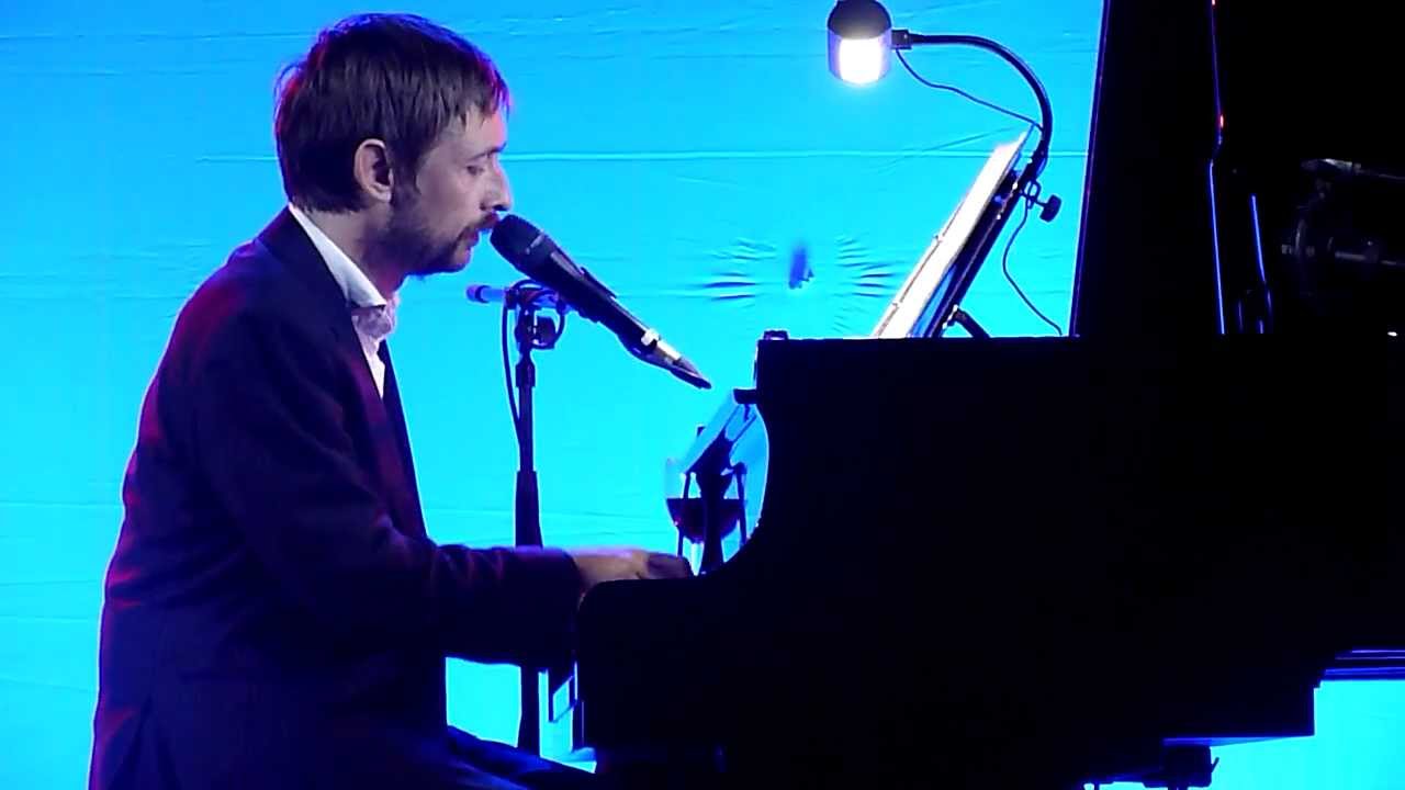 The Divine Comedy/Neil Hannon - Hounds of Love [Kate Bush] (Manta, Guimarães, 7 Setembro 2013)