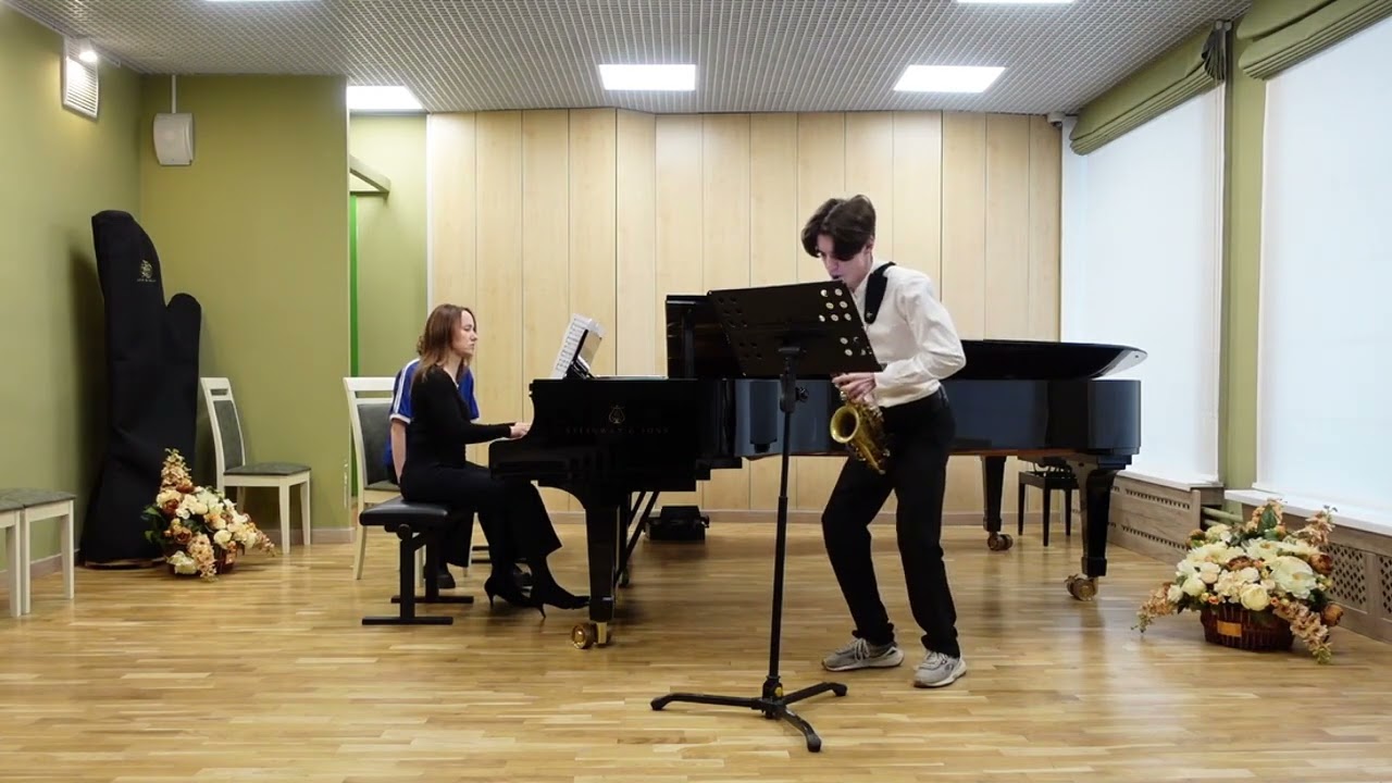 David Maslanka - Sonata for saxophone and piano, I. “Moderate”