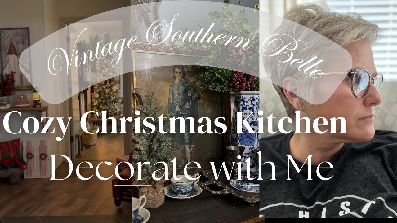Santa Christmas Kitchen/ Farmhouse Christmas Kitchen Decorate with Me/ Cozy Christmas Kitchen