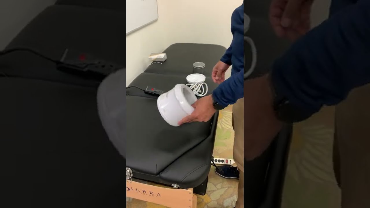 Deo Wax Warmer Demonstration