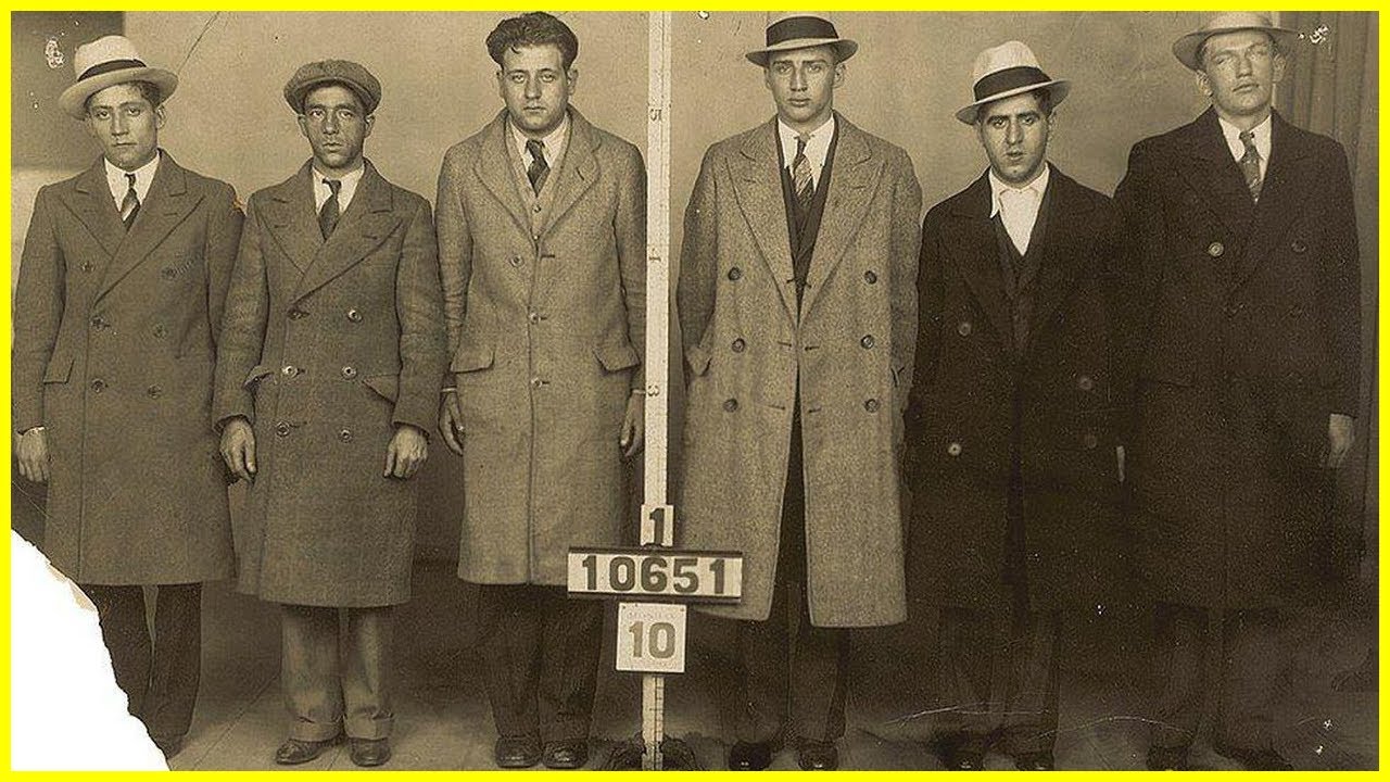 20 Facts About These Notorious Law Breakers and Their Criminal History