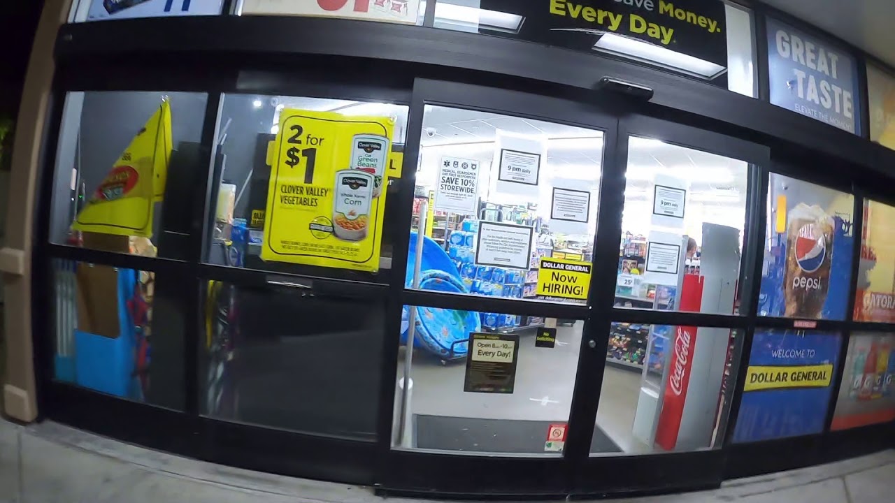 Dollar General, Closing at Nine, 3436 N Country Club Rd, Tucson, Arizona, 30 March 2020