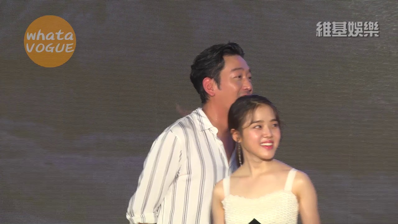 ＜與神同行 最後的審判＞首映會　星光紅毯  - 3：導演金容華,河正宇,朱智勛,金香起,馬東石,金東旭