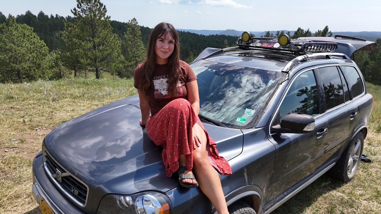 When Sleeping On the Road Gets Hard | Black Hills + Mt. Rushmore