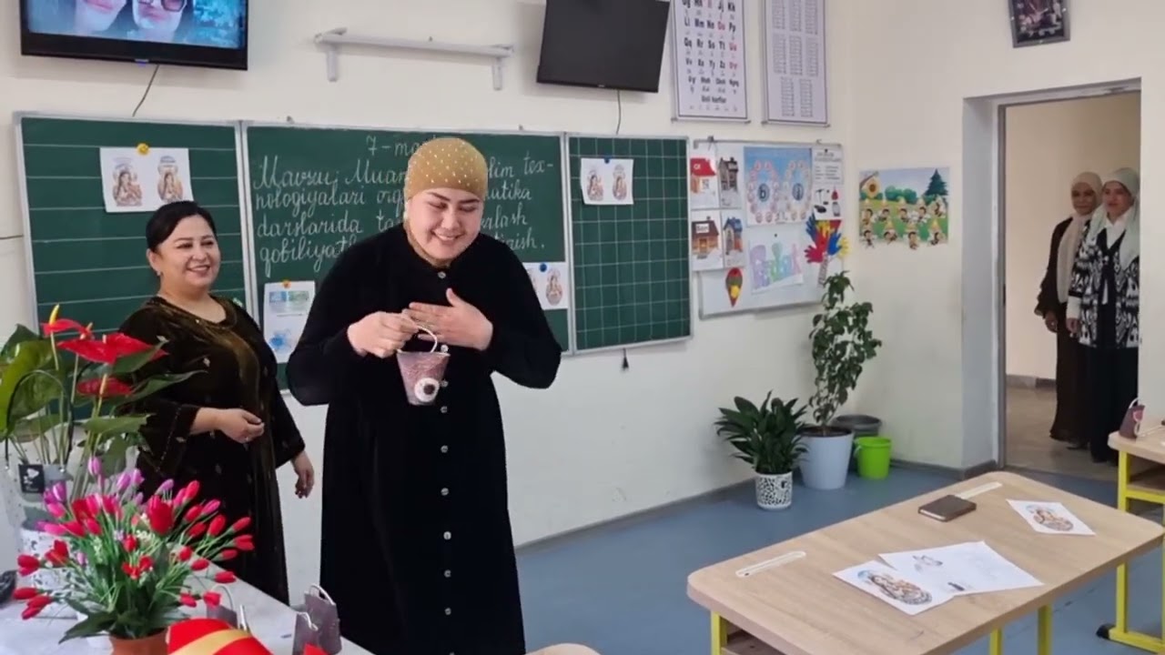 Boshlangʻich sinf oʻqituvchilari KRSda  bayram tabrigi