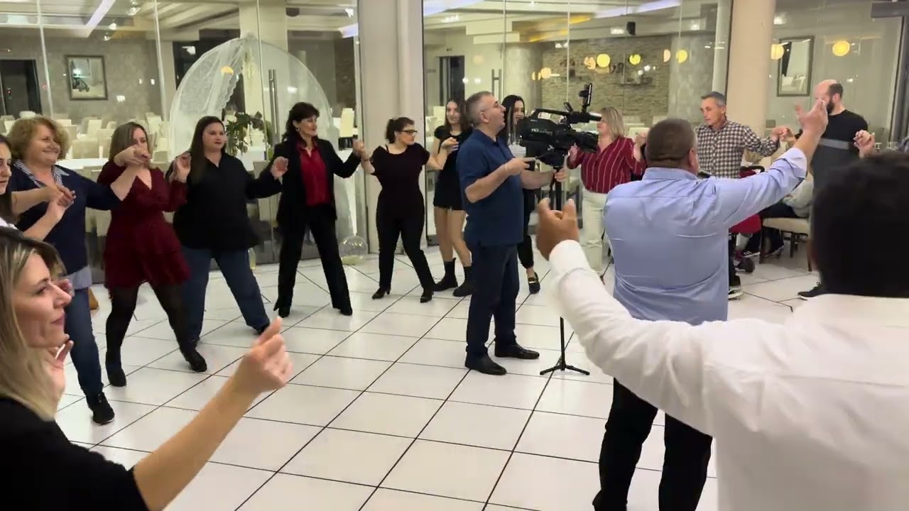 Studio Golemi live ne Hasia ne ditelindje...Urime Idajetit !