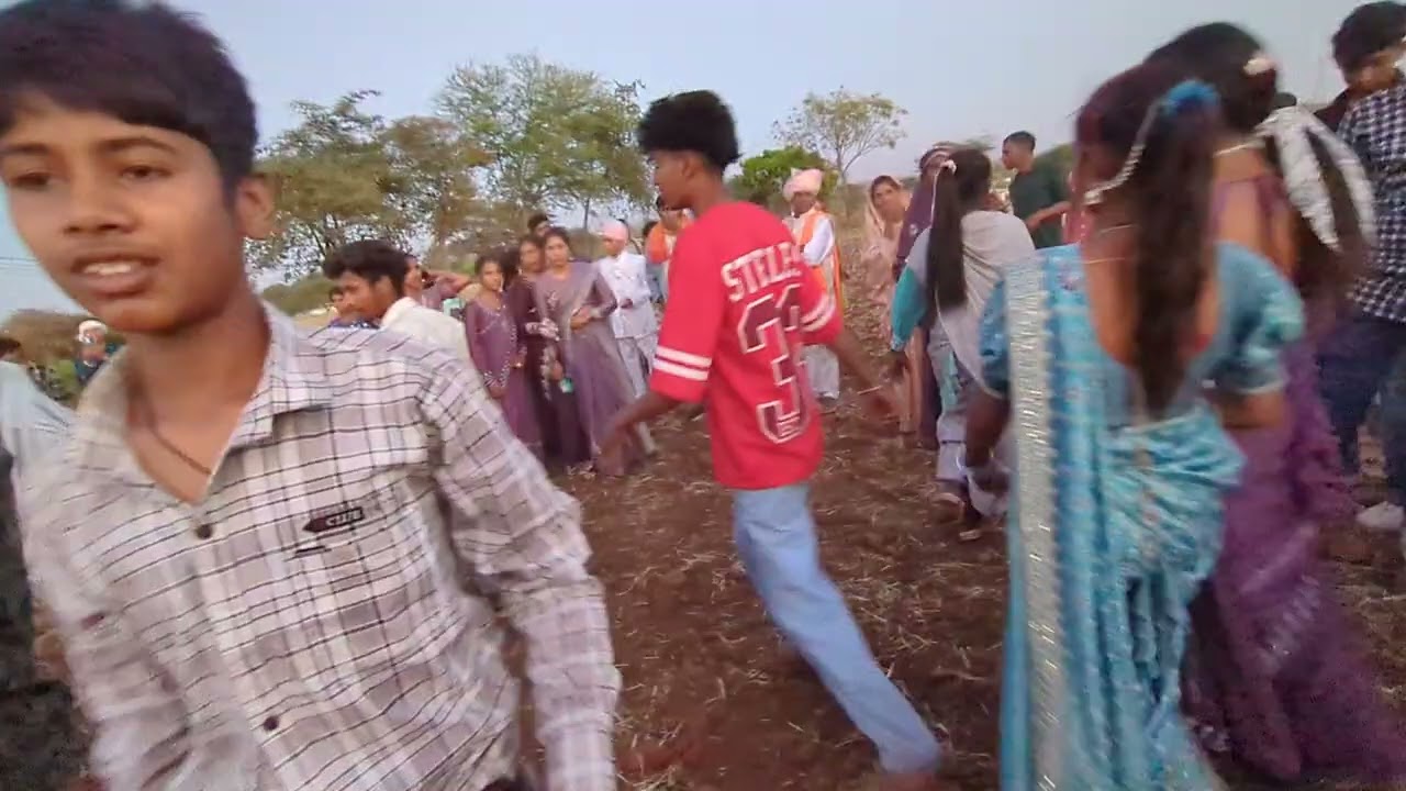 खोखर खादन मैं ज़ोर दार माहोल 