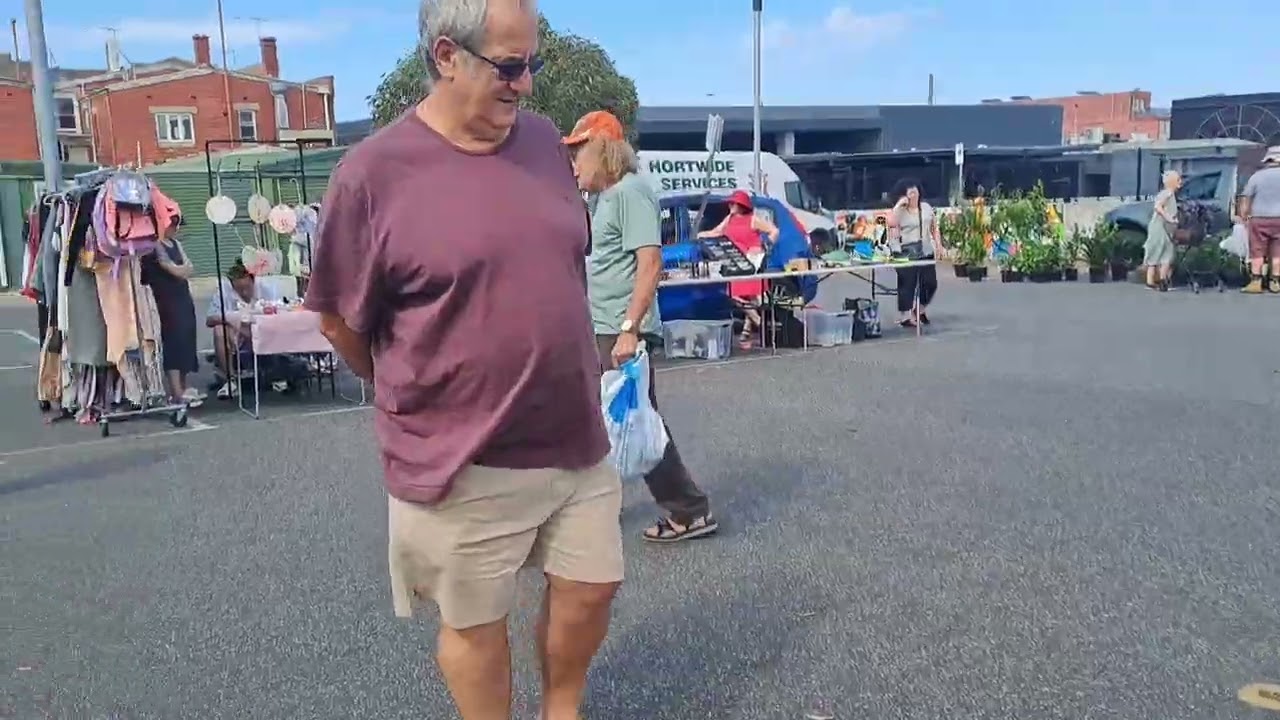 Bargain Hunting At Bentleigh Flea Market  Melbourne's Vintage Treasure Trove