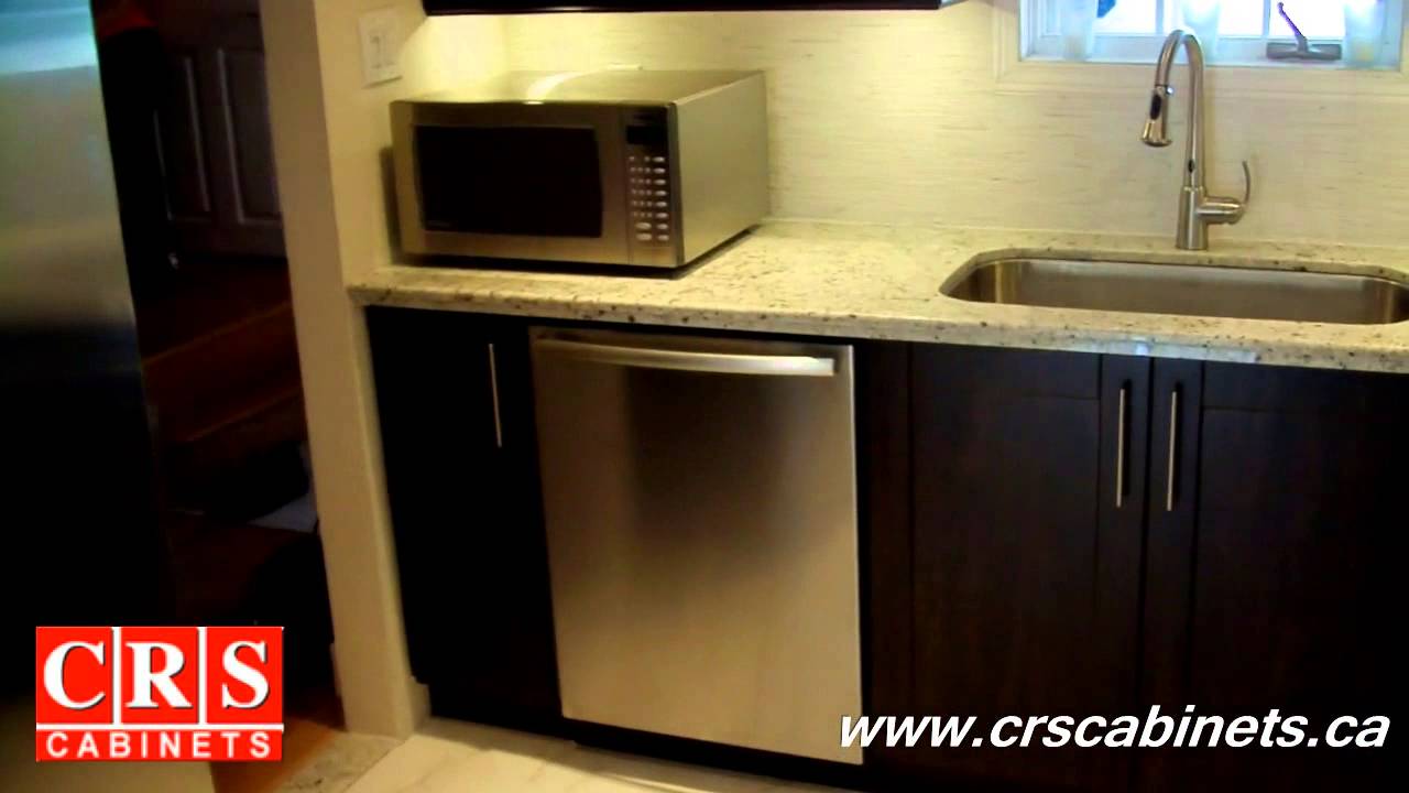 Granite Countertops by CRS Granite - New Kashmir White Granite 2cm