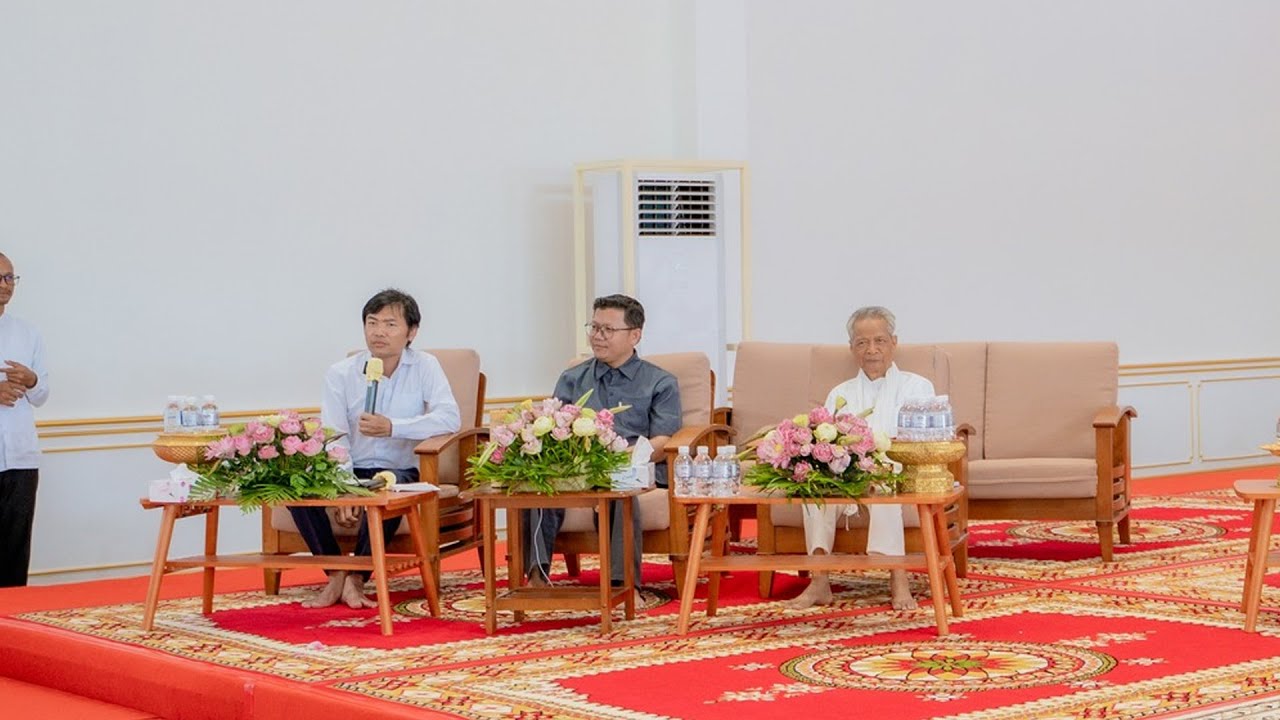 លោកគ្រូសោម វណ្ណ