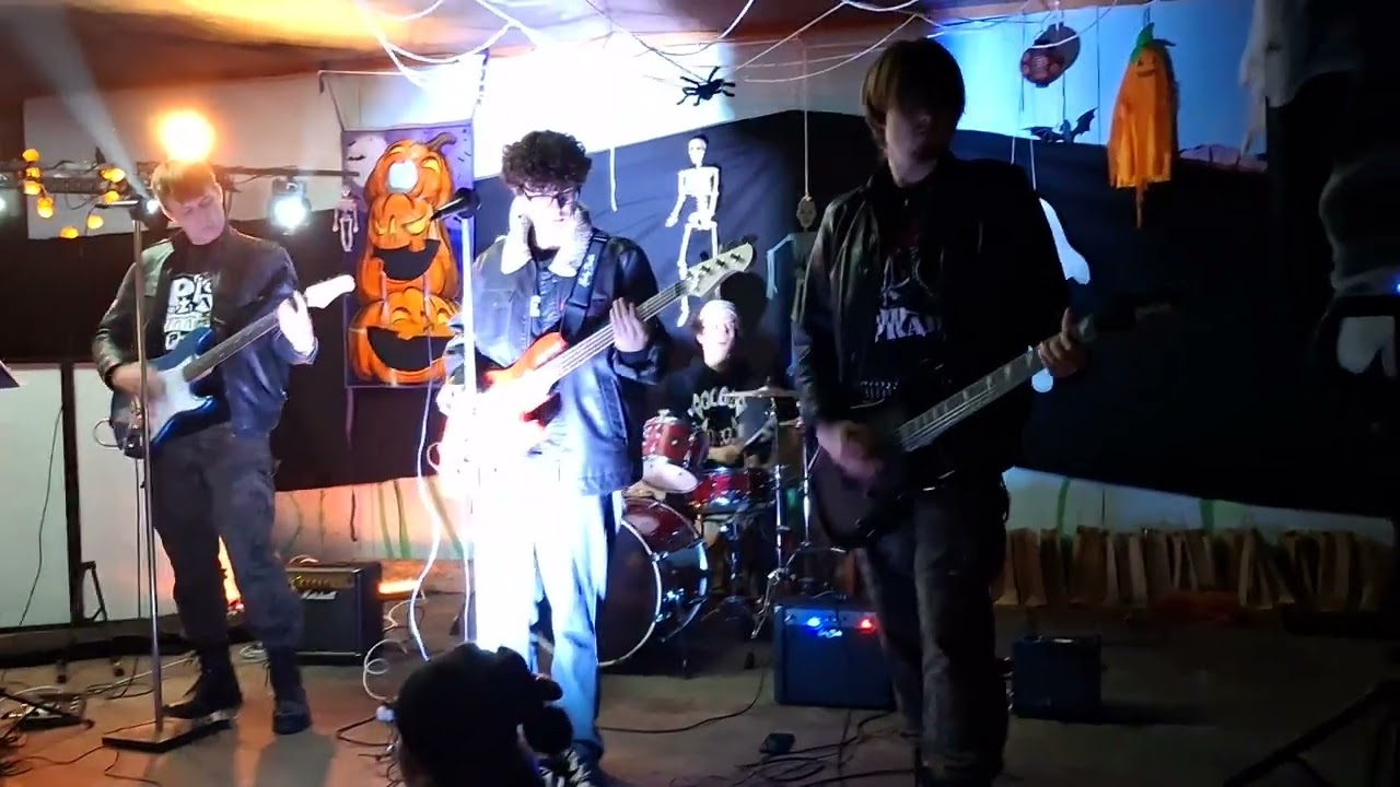 Dezerter - Dezerter (Wez cover) Live at Henryków-Urocze, Park Uroczy