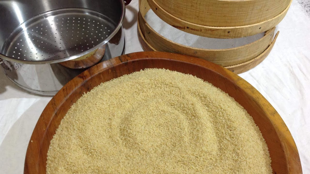 الفيديو لطلبتوه مني ‼️أسرع و أسهل طريقة لفتل الكسكس بالسميد الرقيق Preparer le Couscous