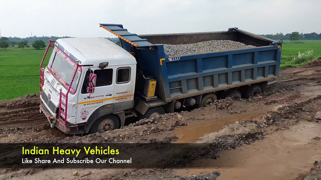 Indian Trucks Vs Indian Road | Tata Trucks Are Struggle In Indian Dirt Road | Indian Heavy Vehicles.