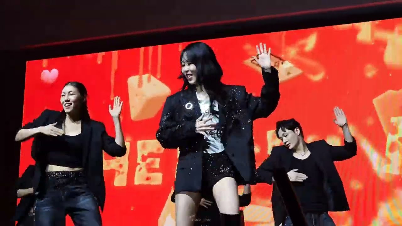 260207 Moonbyul 문별 MUSEUM: village of eternal glow IN HONG KONG Part 2