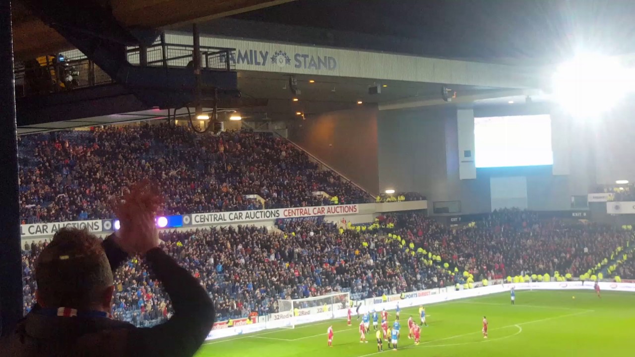 Rangers 2 sheep shaggers 1!!derry walls💙❤💙❤