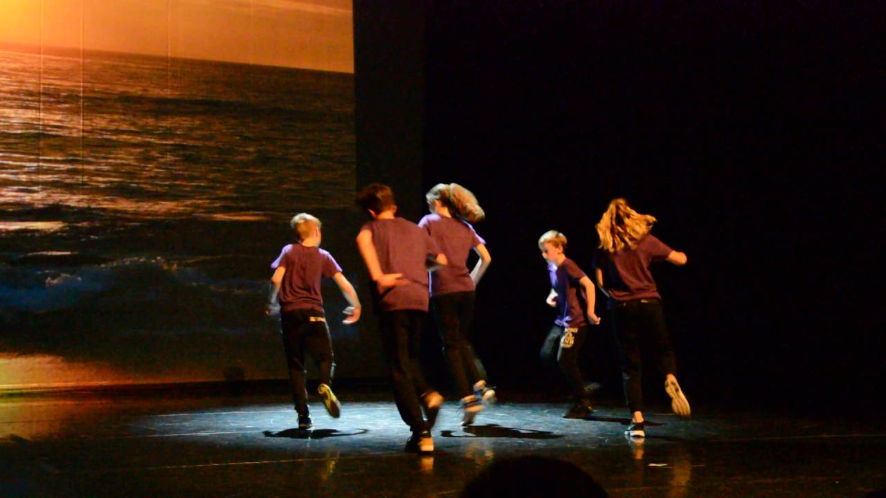 HIP HOP, MODERN JAZZ - Spectacle de Cernay 2016