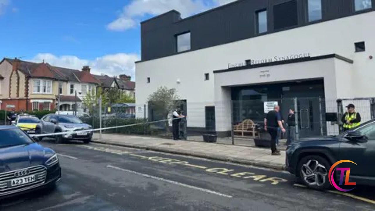 Manhunt after attempted arson attack on synagogue