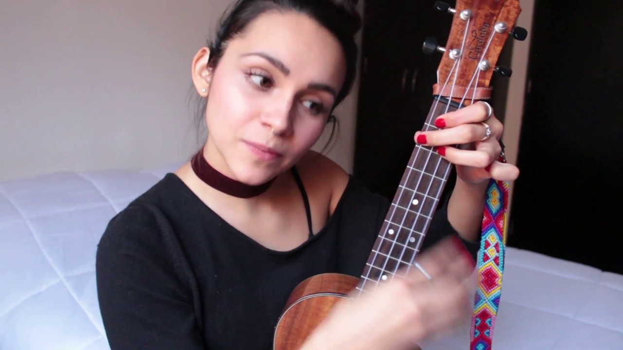 Ariana Grande- Side to side (UKULELE TUTORIAL)