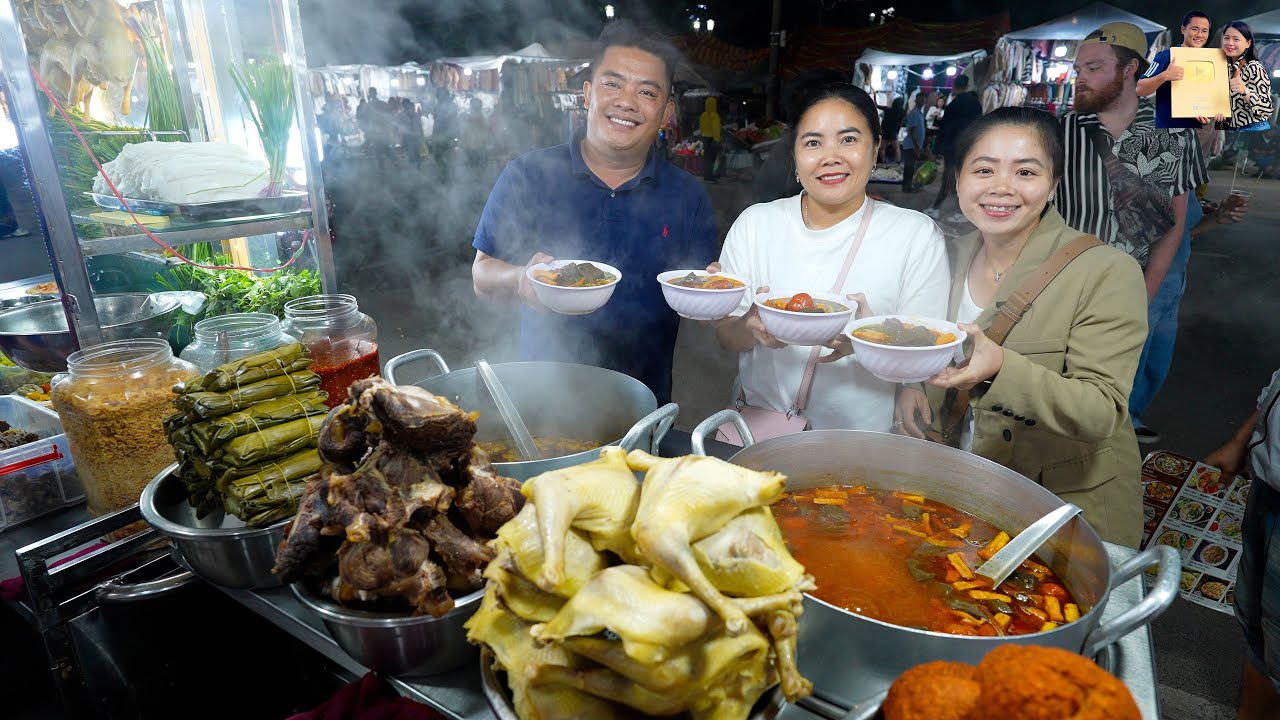 Thưởng thức ẩm thực Chợ đ&ecirc;m Đ&agrave; Lạt to&agrave;n m&oacute;n ngon gi&aacute; rẻ si&ecirc;u ngon cực vui c&ugrave;ng Vợ Chồng A Hải Sapa