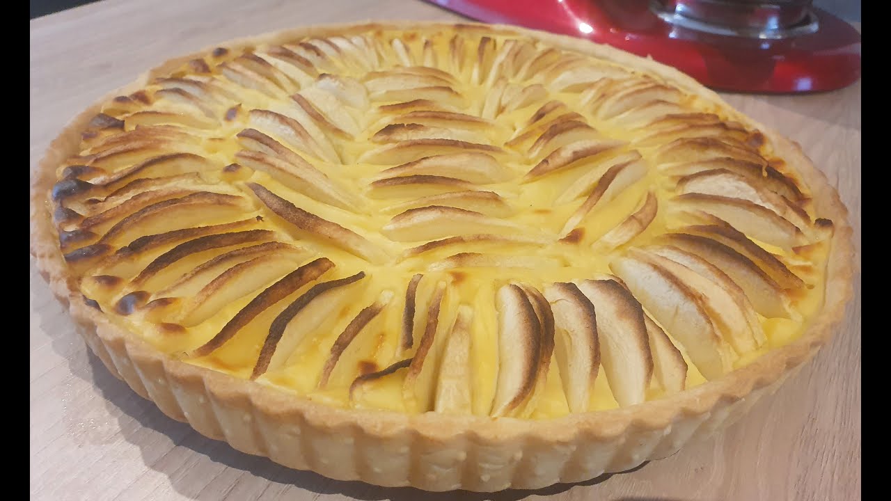 Tarte aux pommes à la crème pâtissière ultra gourmande