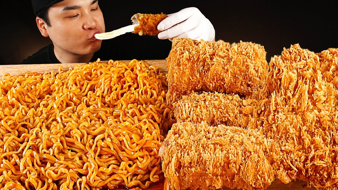 매콤한 불닭볶음면과 바삭한 돈까스 먹방~!! 리얼사운드 ASMR Mukbang(Eating Show)