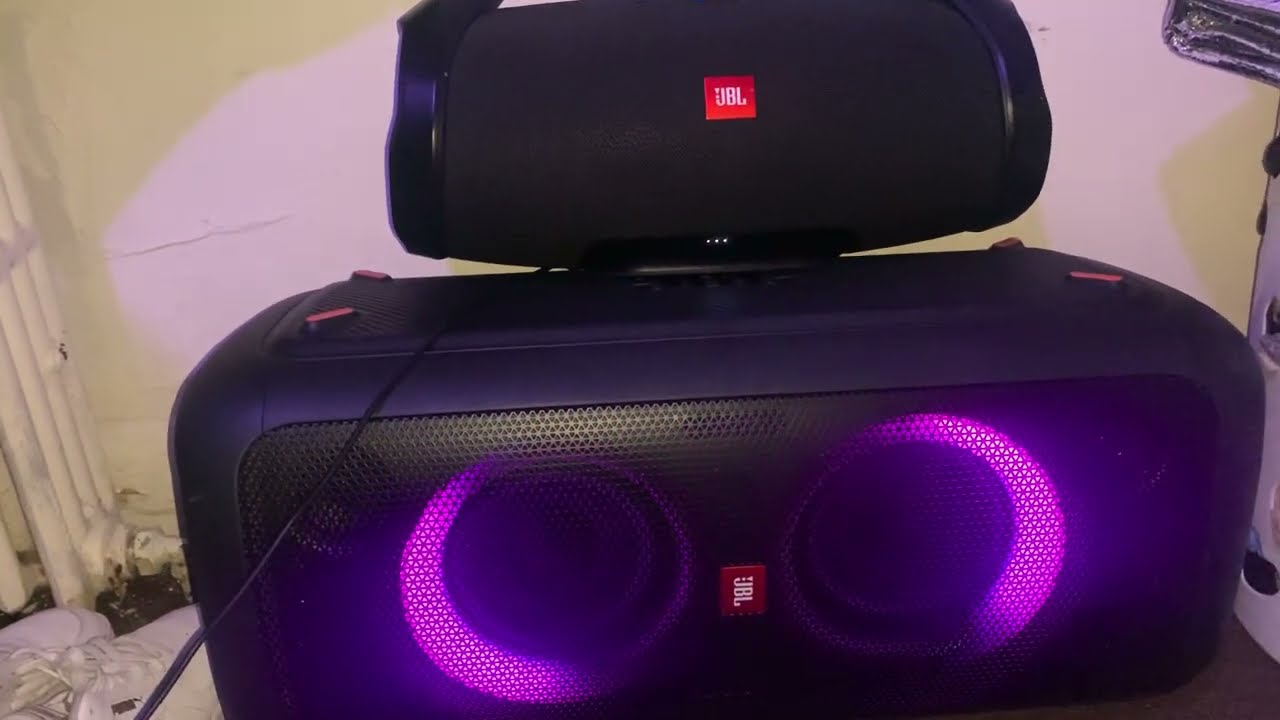 How to? connect JBL BoomBox to JBL PartyBox 300 portable speaker | Use headphones