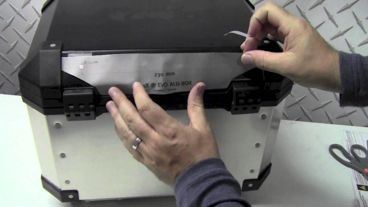 SW-Motech TraX ALU-BOX Topcase Backrest install