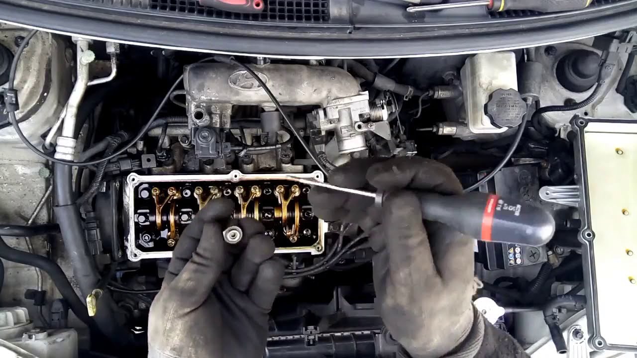 Joint cash culbuteur, Valve PCV Démontage et nettoyage.