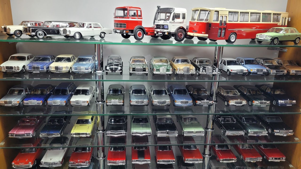 1:18 Scale Diecast Model Car Collection (1/18 Ölçek Diecast Model Araba Koleksiyonu)