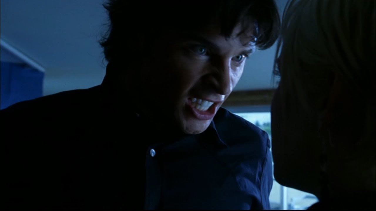 Clark Kent Getting Angry -- (Smallville - S1-3; E2)