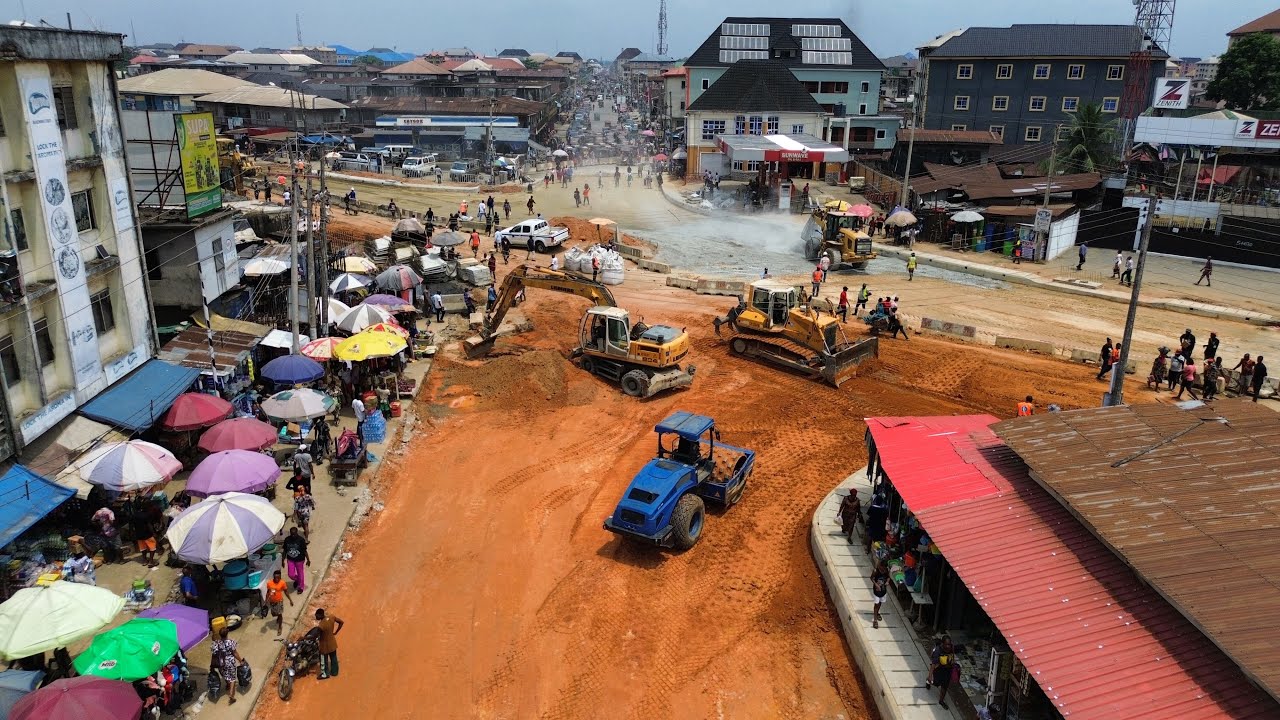 JULIUS BERGER ASSURED THAT PORTHARCOURT RD WILL BE READY BEFORE MONTH ENDING
