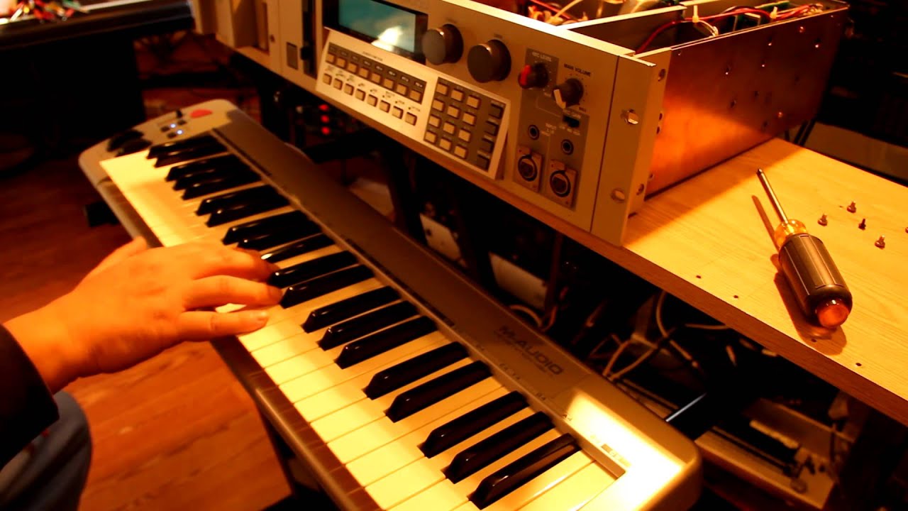 Electronica with AKAI S1000