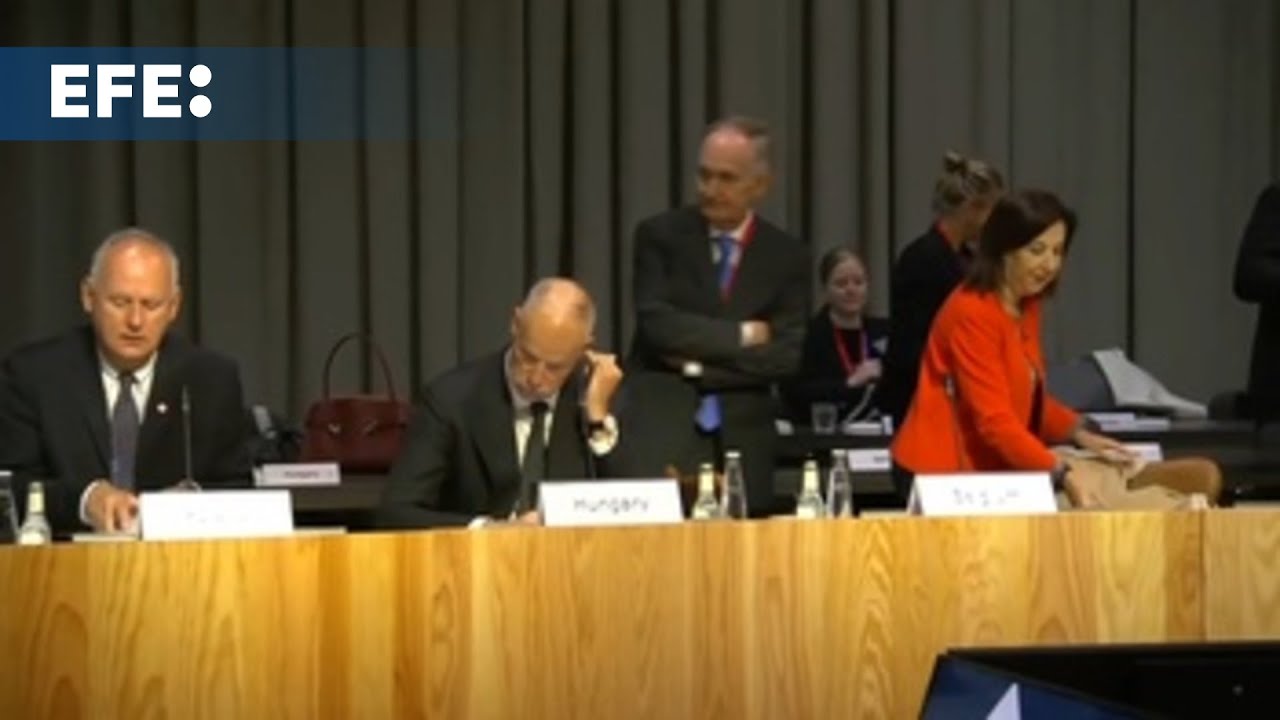 Los ministros de Defensa de la UE dan amplio apoyo a extender misión de entrenamiento a Ucrania