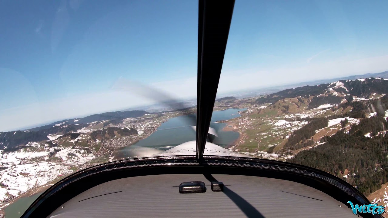 Flug mit dem Elektroflugzeug - Pipistrel Velis