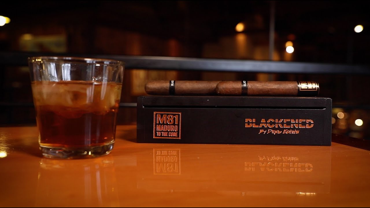 Blackened 'M81' by Drew Estate