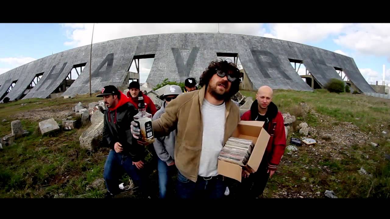 ACOOSMIK feat.THE REAL FAKE MC   Hey yo MC!