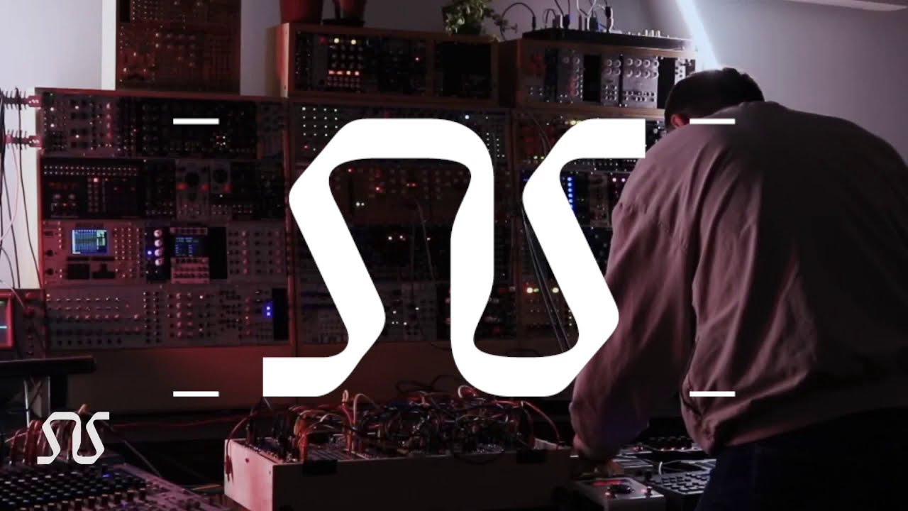 Exhausted Modern: In Focus | Noise.Kitchen