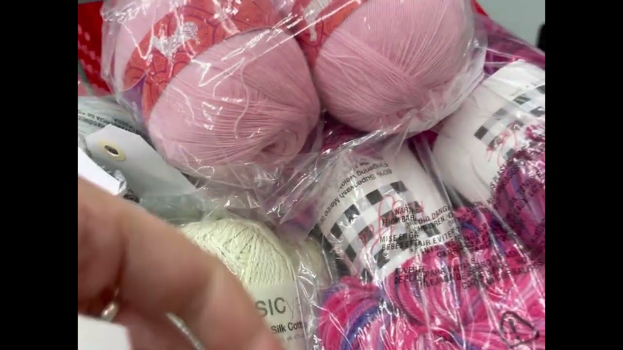 Thrift Store Yarn Shopping #luxuryyarn   #yarnshopping #saversthriftstore #bareyarn #silkyarn