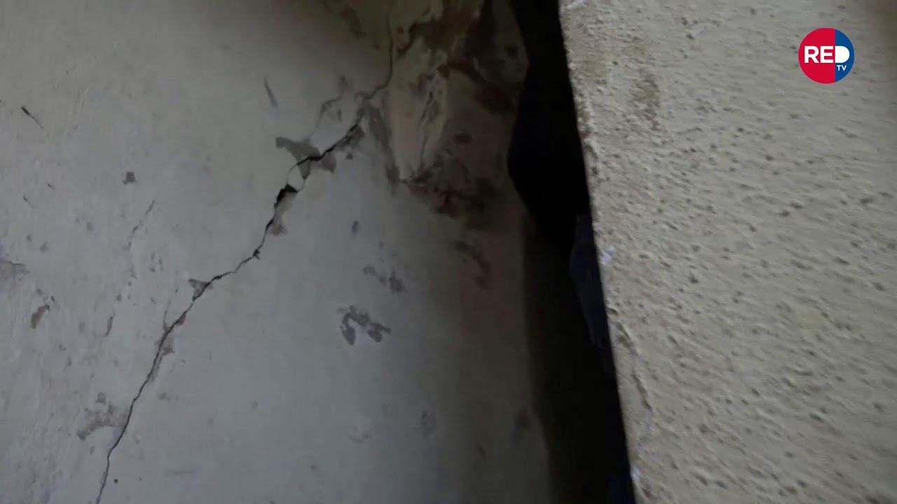 مصطفى العريضي مراسلنا الى نزلة الزحول متابعة لاخلاء المباني المهددة