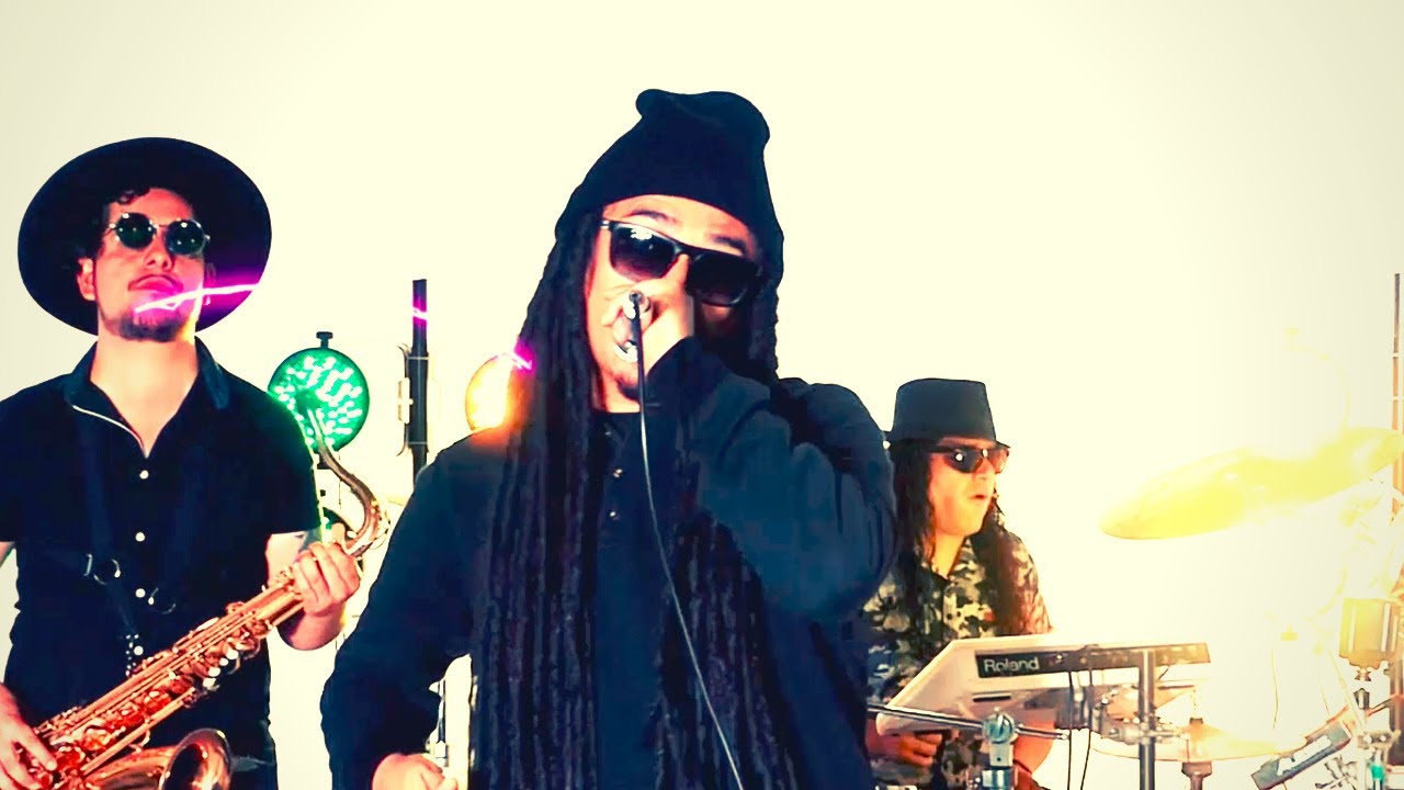 Victoria Malawi ft. Virtus - INEXPLICABLE (video oficial)