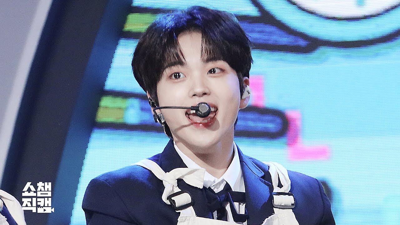 [쇼챔직캠 4K] 크래비티 형준 - 클라우드 나인 (CRAVITY HYEONGJUN - Cloud 9) l #쇼챔피언 l EP.360