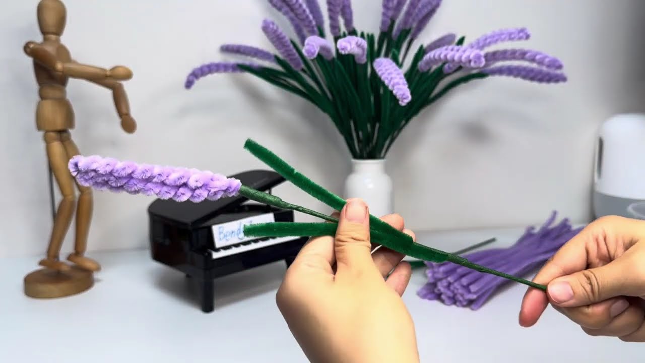 DIY Lavender flower 🌟How to make a Lavender with pipe cleaner🌟super easy🌟Beginner-friendly