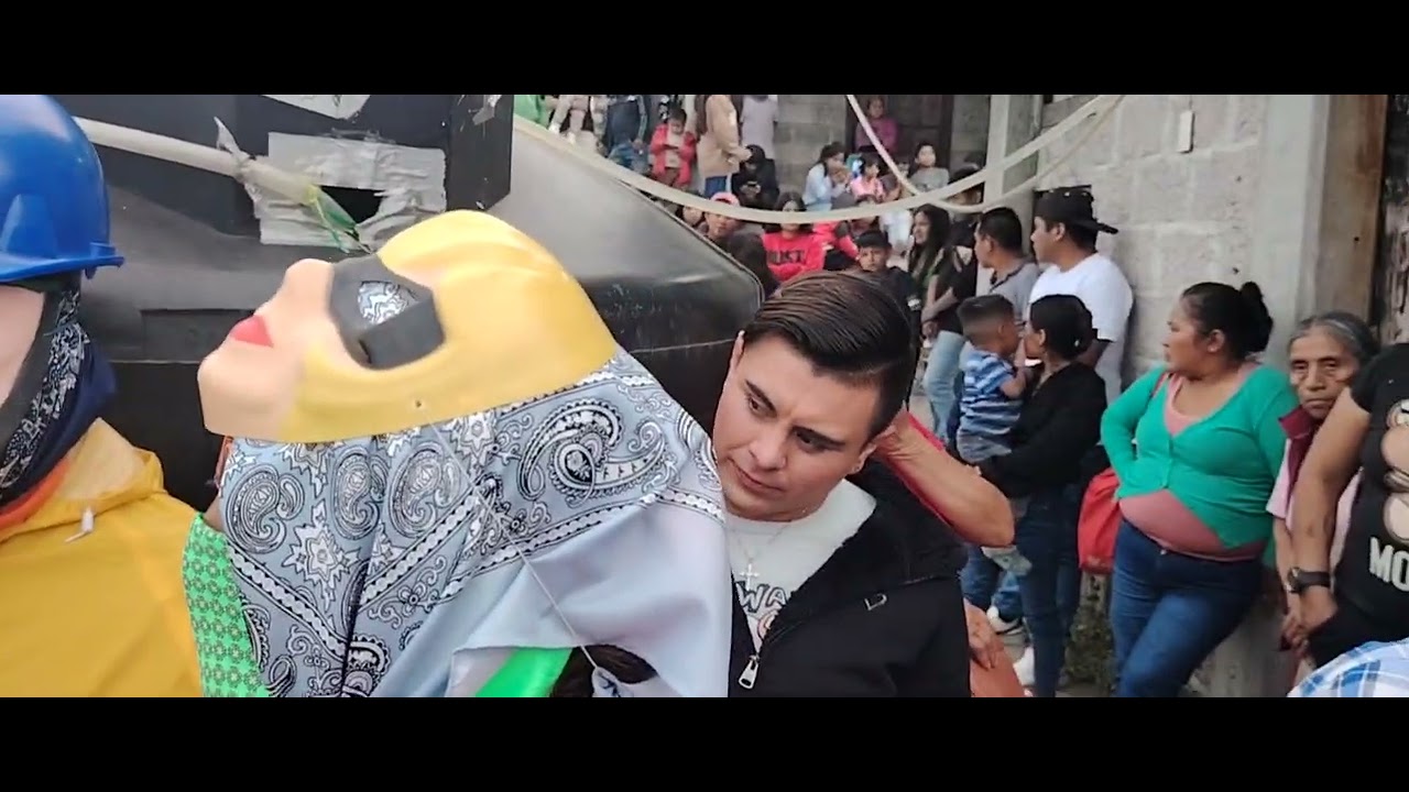Carnaval 2026 en San Gregorio Huehuetla hidalgo ( miércoles 11 de febrero ) en la parada de bandera