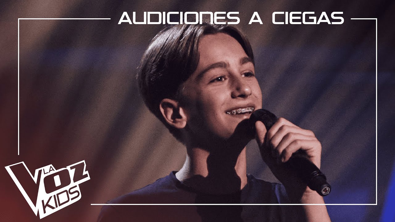 David Sarnago canta 