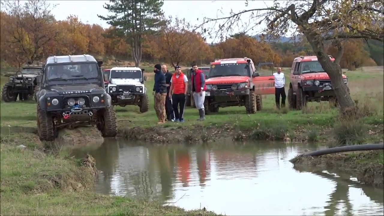 Land Rover Defender 90 TDI  **OFF-ROAD**