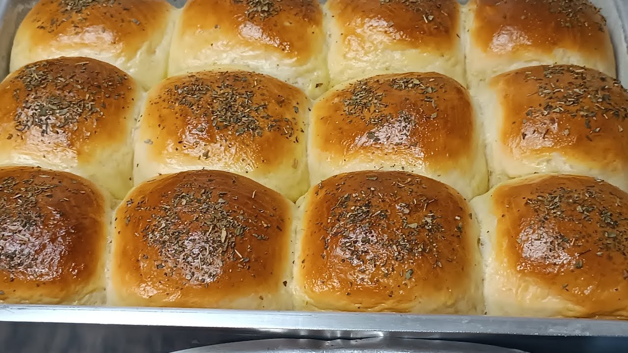Faça VOCÊ MESMO PÃO CASEIRO DE BATATA COM REQUEIJÃO 😋