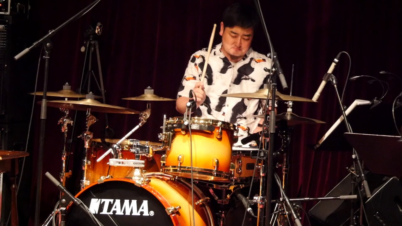 平里修一 -sound check on stage-